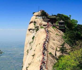 ​西岳指的是什么山,西岳指的是