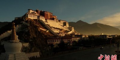 ​布达拉宫的资料，歌词里有布达拉宫的是什么歌？