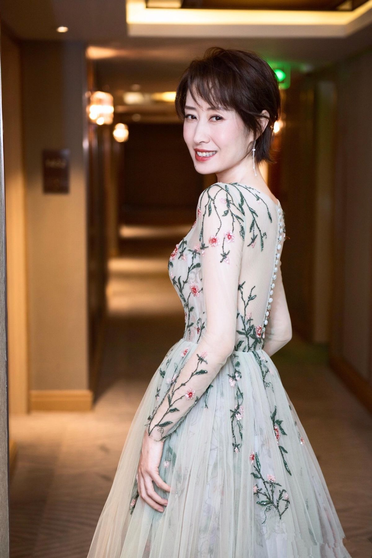 刘敏涛个人资料简介及 ：离婚8年，46岁的刘敏涛，终于迎来了她的春天