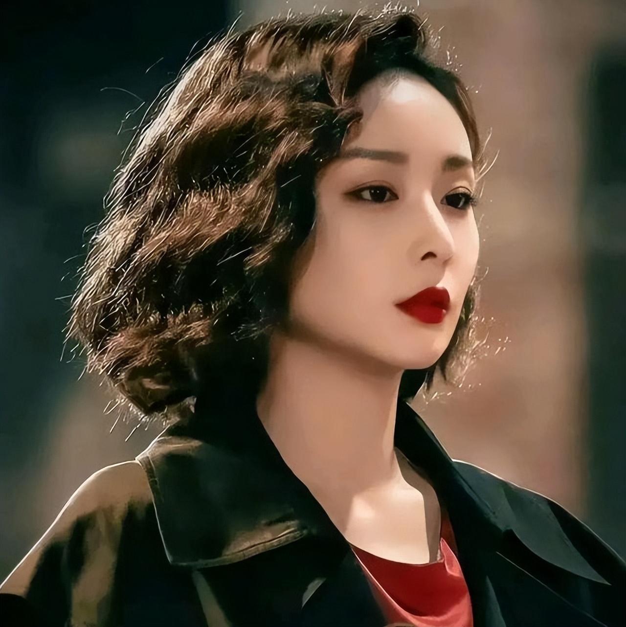 爆红5个月高叶个人资料简介，才发现，她才是最清醒的那一个