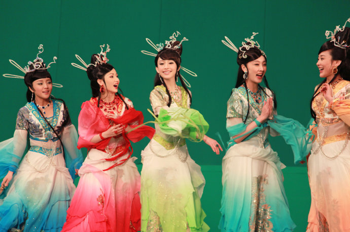 周扬：宝莲灯前传的三圣母，婚礼伴娘还是刘亦菲，出道19年却没火