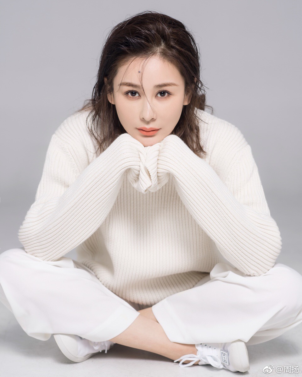 周扬：宝莲灯前传的三圣母，婚礼伴娘还是刘亦菲，出道19年却没火