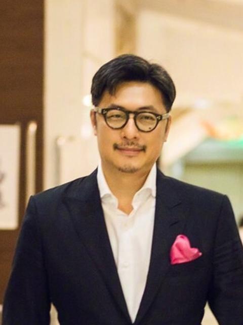 王岳伦个人资料简介及家世（王岳伦：李湘的强势令我自卑，在外面找回自信，离婚后依然是亲人）