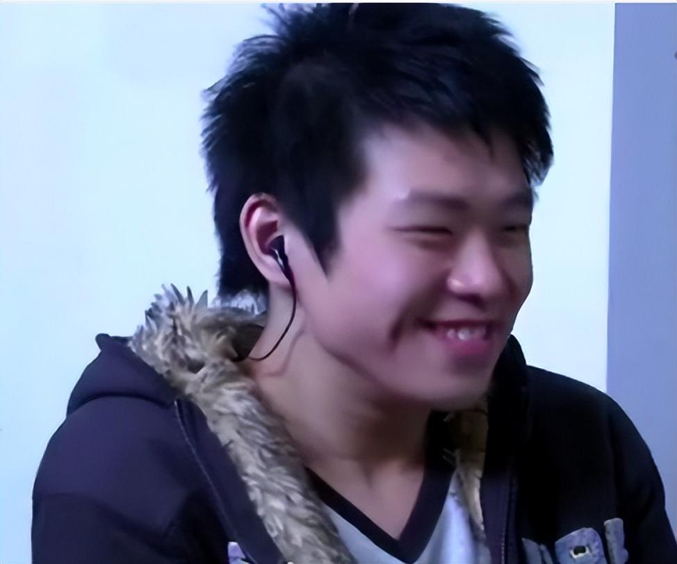 魏大勋个人资料简介及家世 ：“专攻” 姐弟恋—出身富贵的魏大勋，不简单！