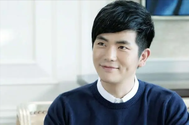 张佳宁的个人资料简介家世（张佳宁：记恨生父20年，主动为母亲包办二婚，继父就是我亲爹）