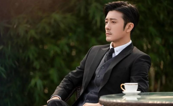 “娱乐圈太子爷”二十年捧不火，如今靠《好好生活》再次出圈