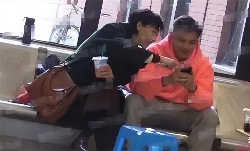 “驴脸影后”任素汐，从一夜成名到“绯闻不断”，她经历了什么？