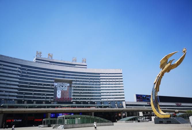 沈阳高铁站和沈阳站是一个地方不