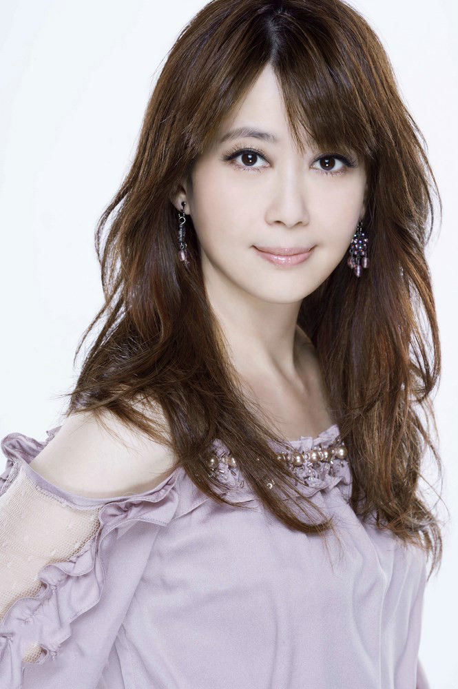 48岁孟庭苇近照，曾与杨钰莹齐名，离婚之后却被前夫狂追