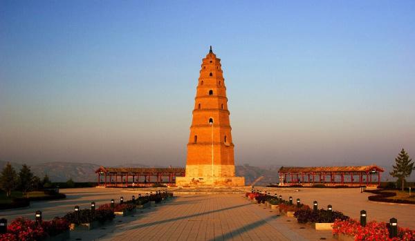 偏关县属于哪个市(山西偏关县属于哪个市)