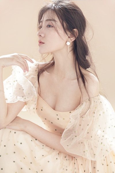 甜美系天花板——梁洁个人资料简介