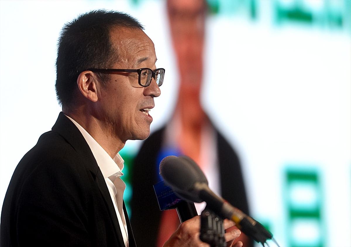 俞敏洪简介及个人资料（为什么不退休？下月即满60岁的俞敏洪回应：我没明确的退休概念）