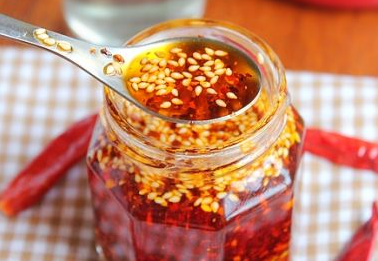 辣椒油怎么洗掉