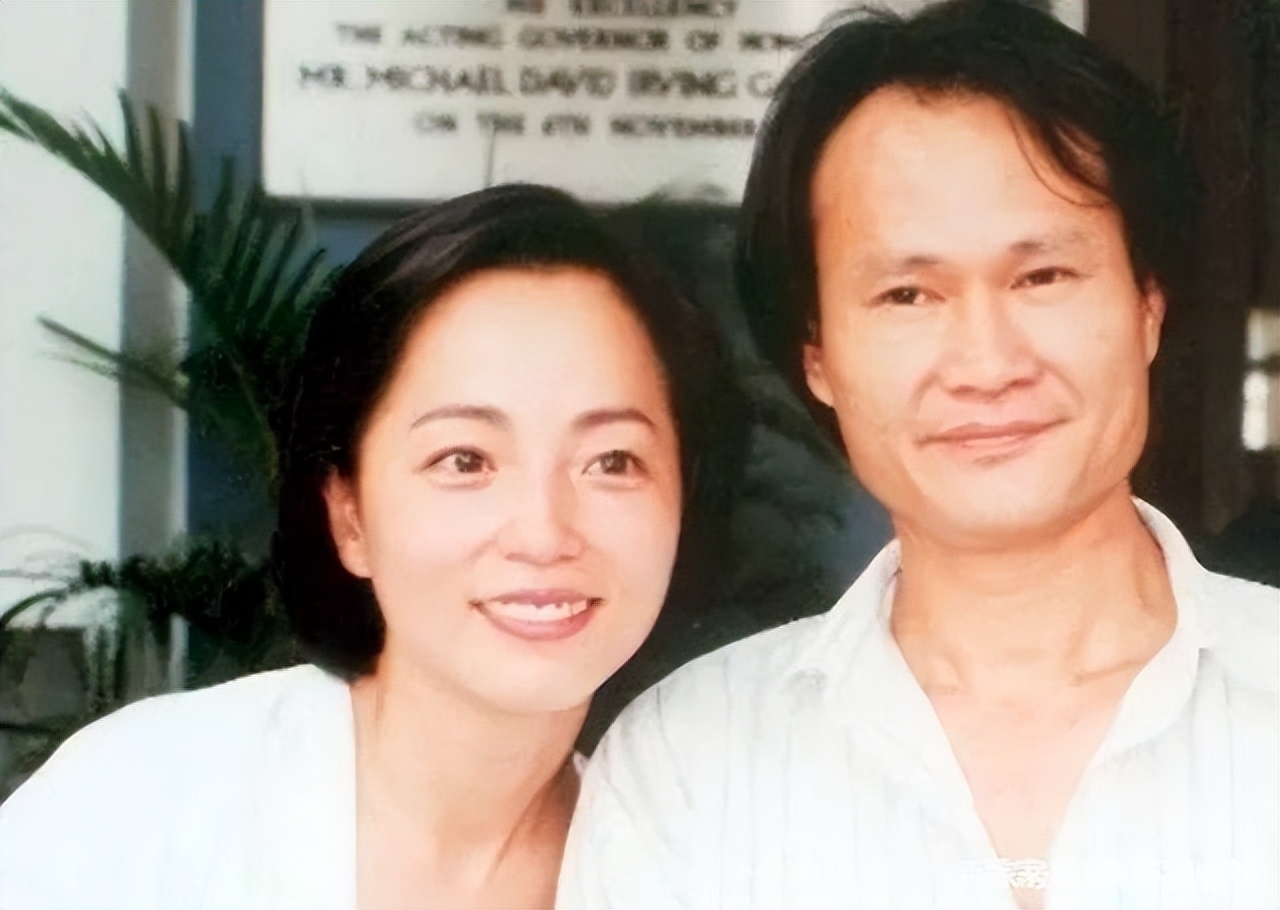 苑琼丹个人资料：年轻时很美，演戏、主持、经商，她不仅是石榴姐、殷十娘