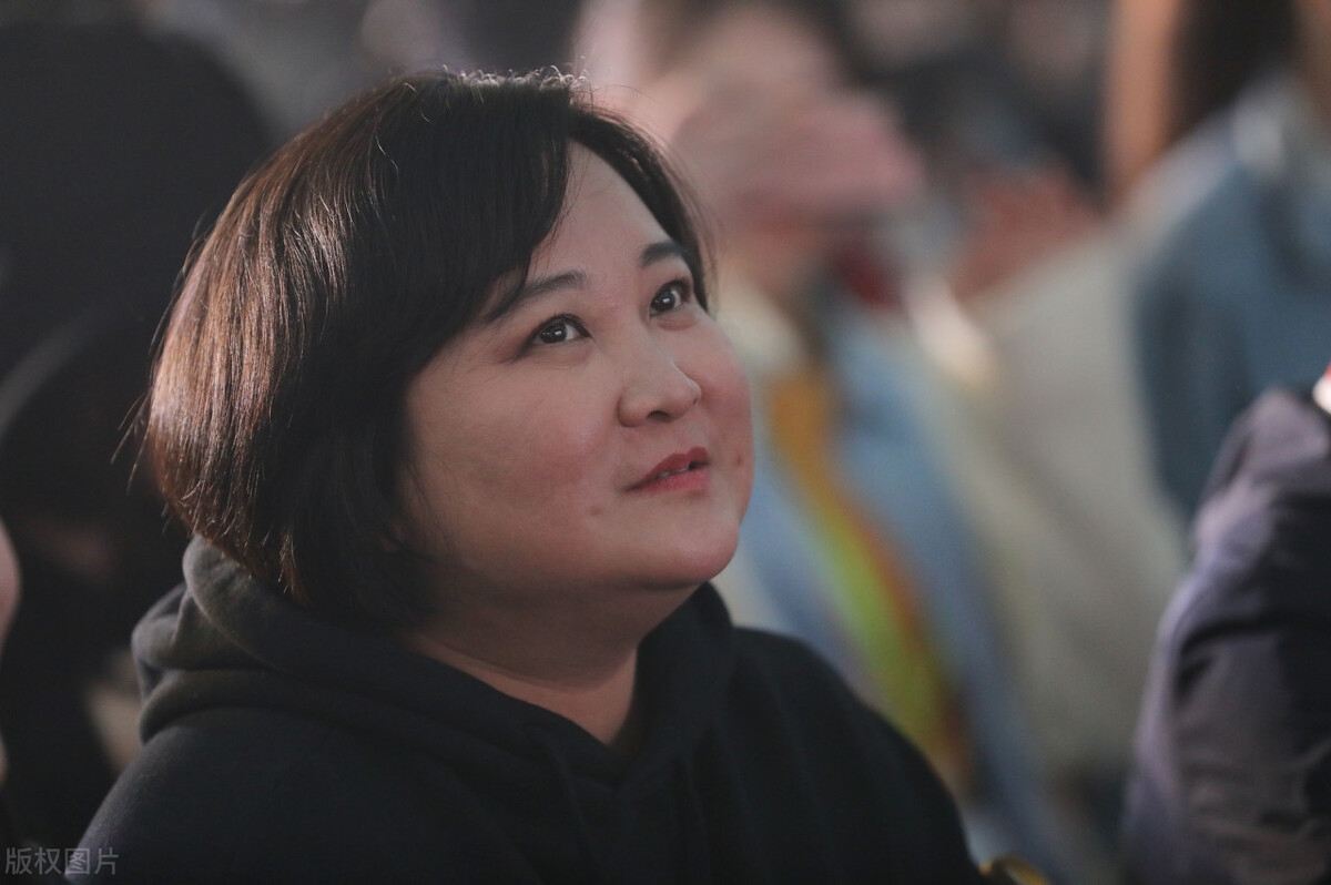 贾玲的个人资料  是如何成名的？