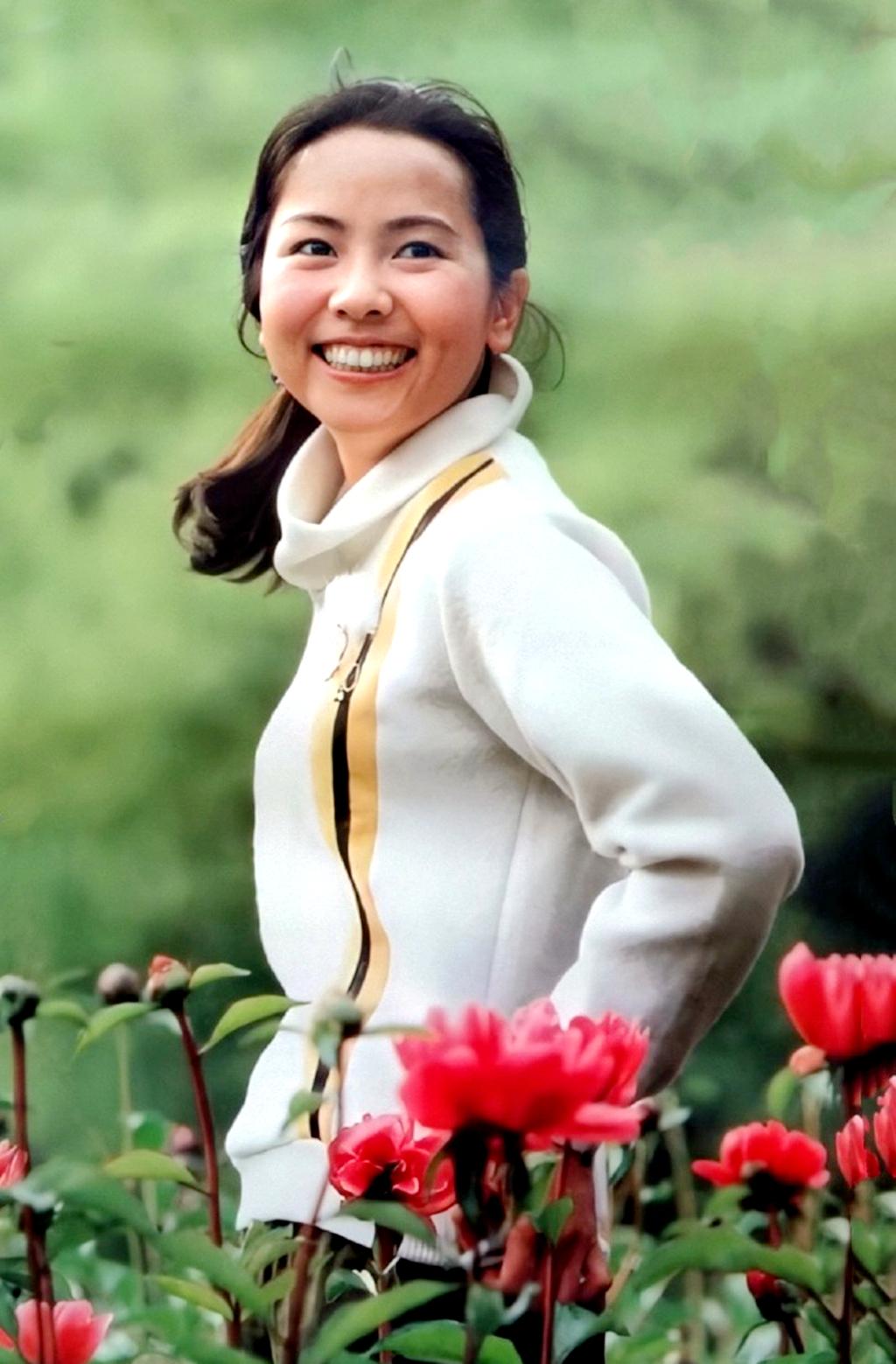 洪学敏个人资料 罕见！《喜盈门》演仁芳，早年息影，已24年未有作品