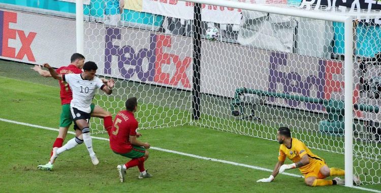 乌龙球是什么意思