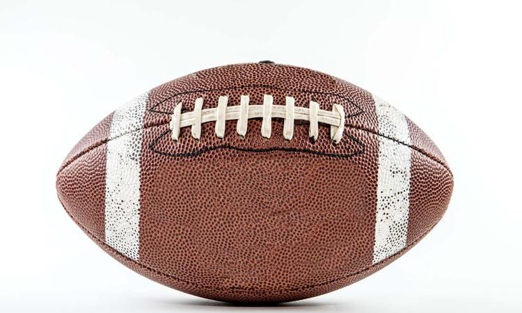 橄榄球属于球体吗