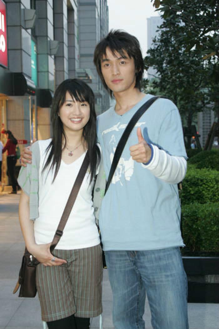 胡歌情史，3个真爱7个绯闻，10个女人画出半生风流感情线…