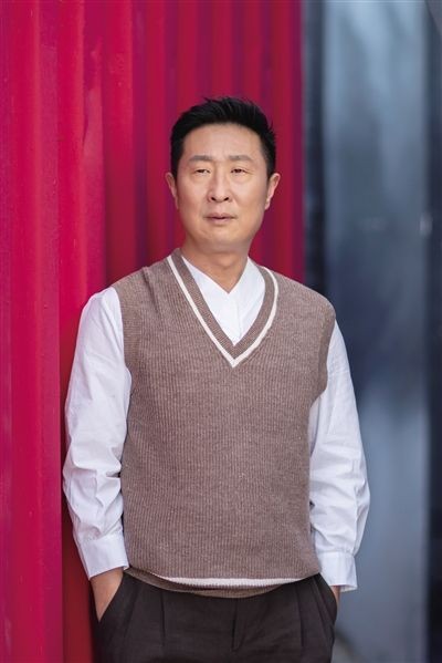 林永健：因事业痛失两个孩子，41岁得子后加倍疼爱，风光背后是泪