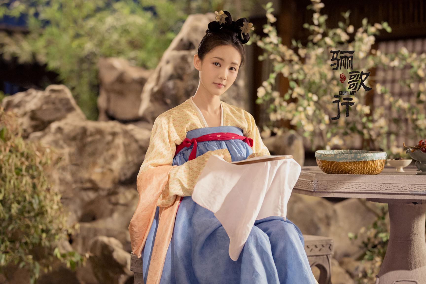 搭档杨洋、李现、张译等顶流的李一桐，三年14部女一，她为何不火？