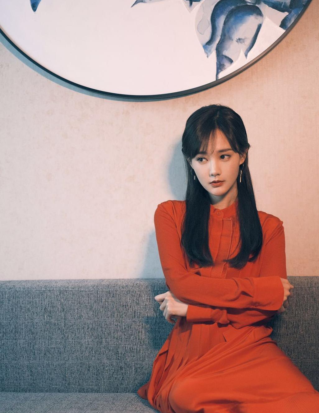 搭档杨洋、李现、张译等顶流的李一桐，三年14部女一，她为何不火？