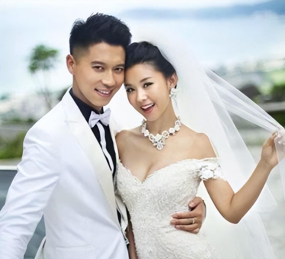 李小萌资料 ：嫁王雷10年生两子，37岁身材好似少女，出道20年不接吻戏