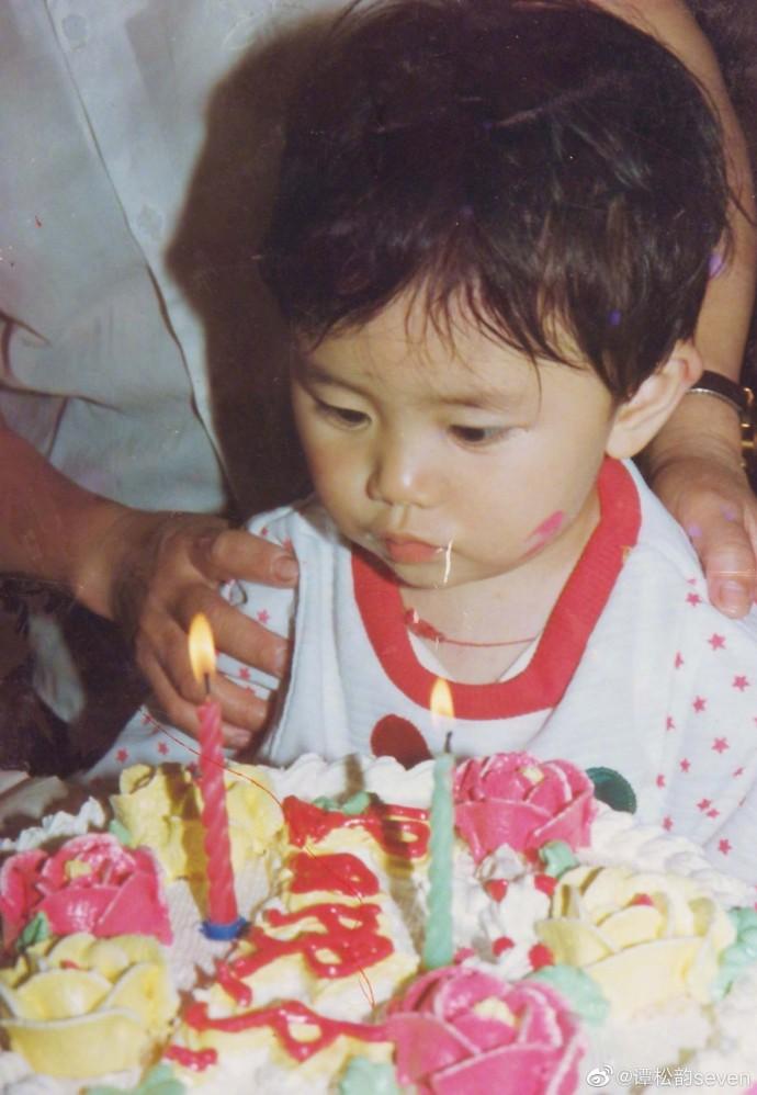 “希望她下辈子是我的女儿”，谭松韵和妈妈的故事，又让我泪奔了