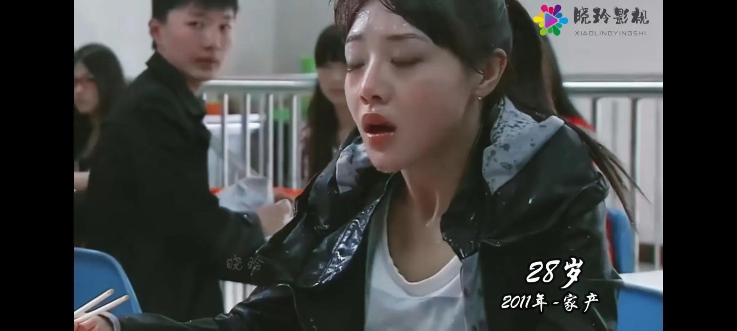 影后“小姨妈”邓家佳个人简介