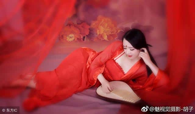 曲线妖娆的星座女(哪几个星座女是妲己转世)