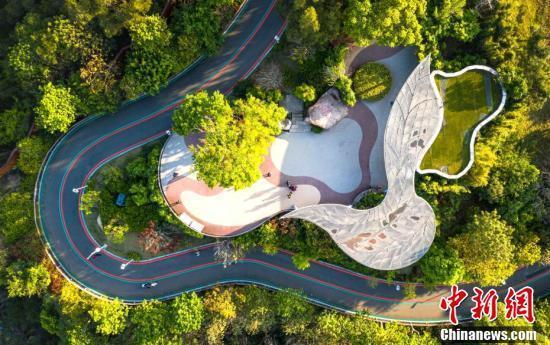 三、龙泉山脉环山郊野公园