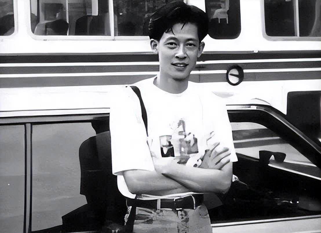 被亲情和婚姻改变的男人----王志文简介