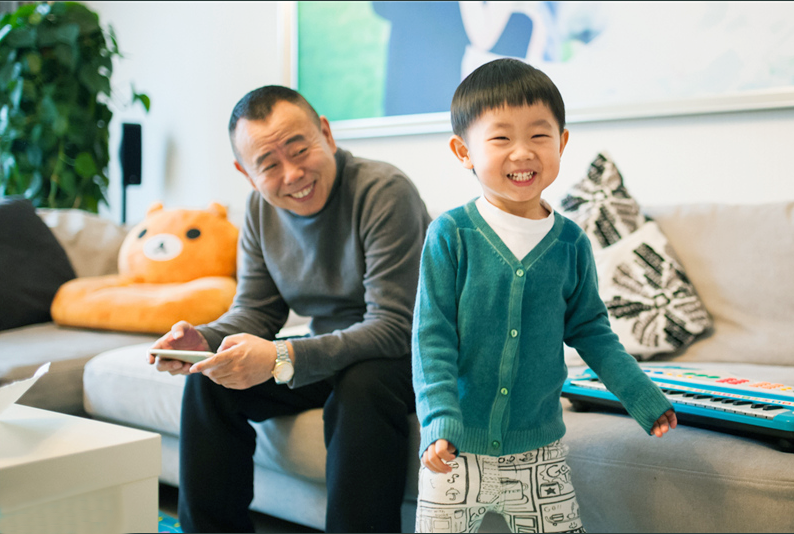 女儿潘阳出嫁后，潘长江曾被“亲情空巢综合征”撞了一下腰