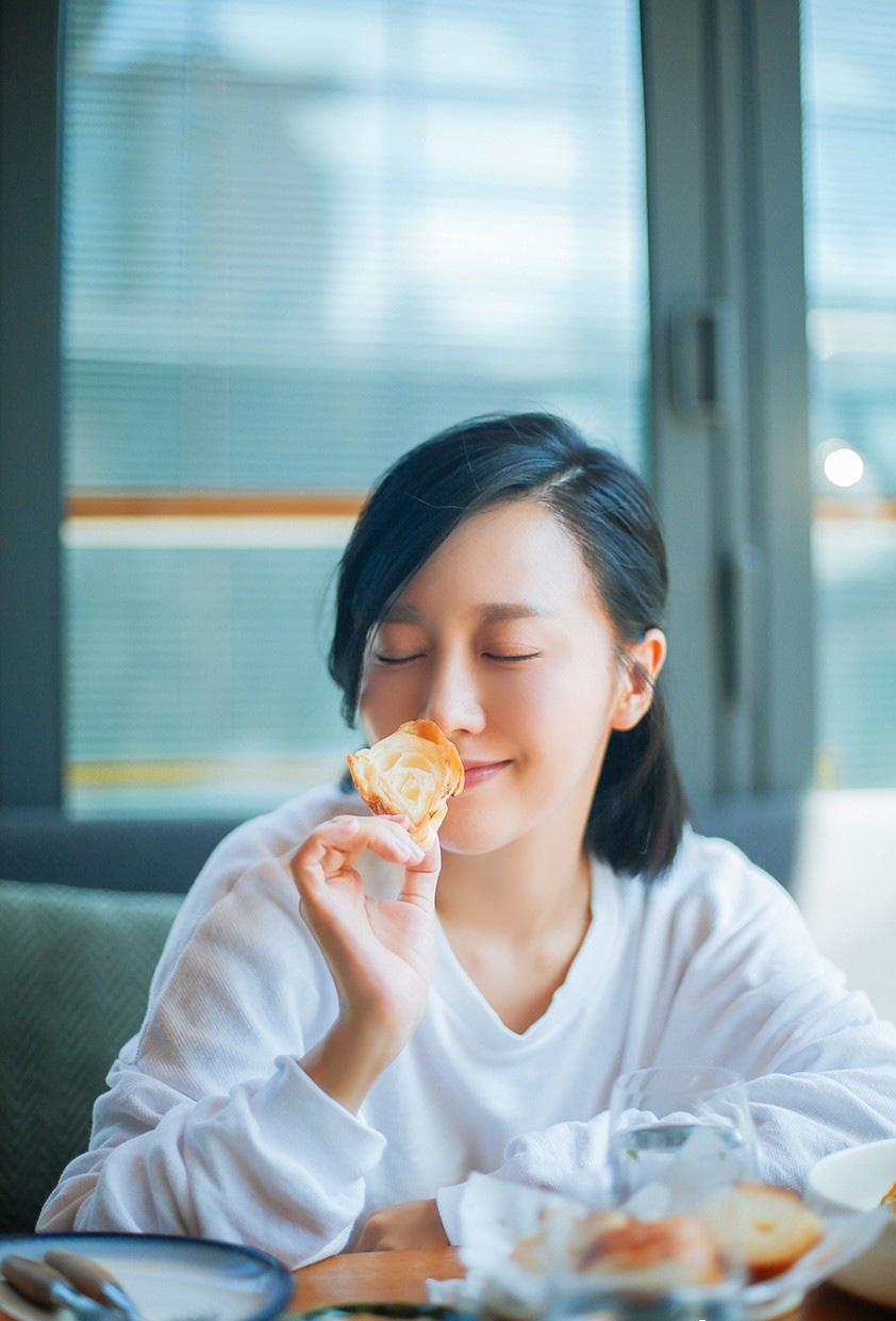 女儿潘阳出嫁后，潘长江曾被“亲情空巢综合征”撞了一下腰