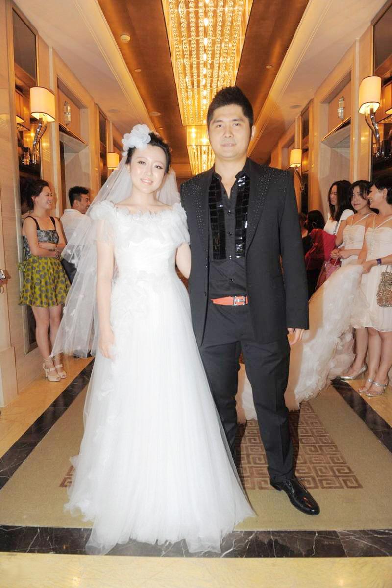 女儿潘阳出嫁后，潘长江曾被“亲情空巢综合征”撞了一下腰