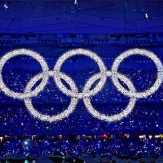 风流张艺谋：28岁和初恋结婚，37岁出轨22岁巩俐，49岁娶18岁陈婷