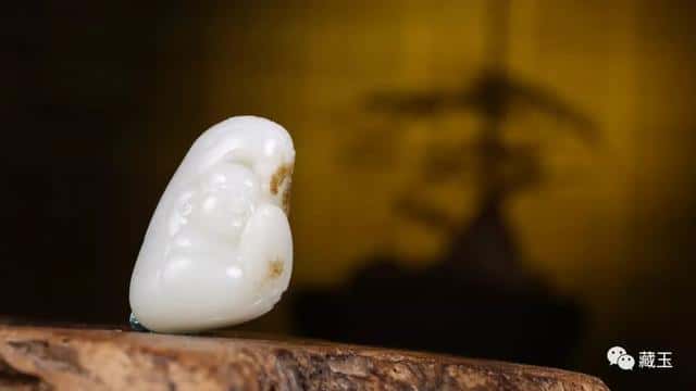 女戴佛有什么用（女性长期戴佛像的好处）