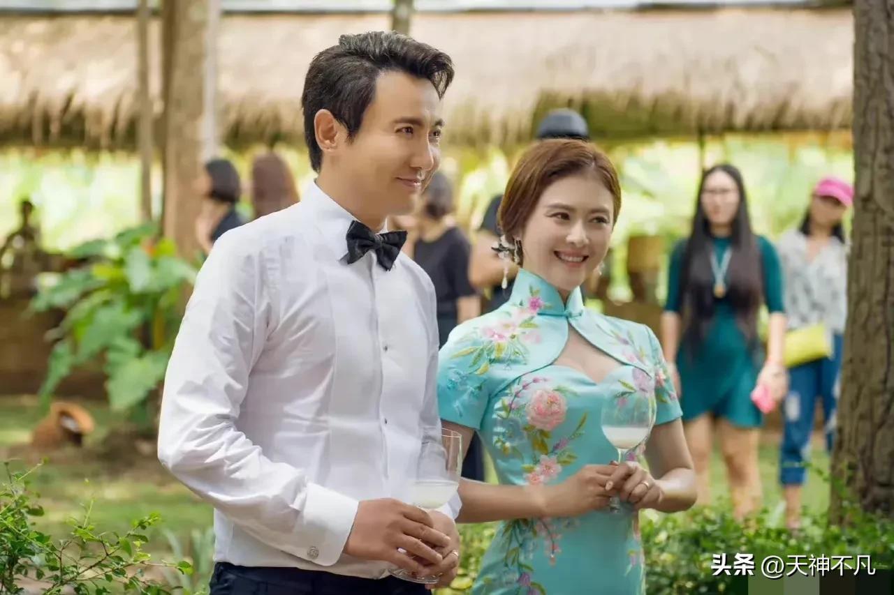 沈腾妻子发福严重，半夜带着孩子聚餐，两人的婚姻依然稳固