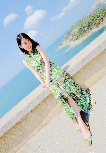 出道即有芒果台撑腰，曾与李易峰组队探险，今为“双陈恋”见证者