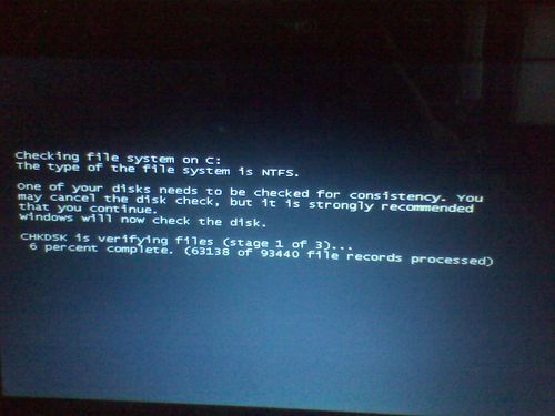 为什么电脑老是死机卡屏(为什么电脑老是死机蓝屏)-第1张图片-