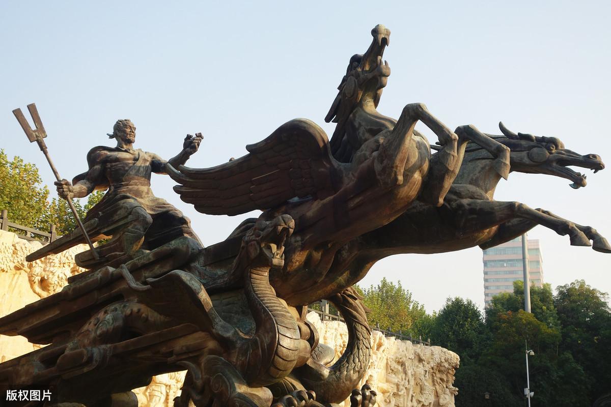 由于夏朝实行帝位什么制度改革(夏朝王位继承的制度是什么)