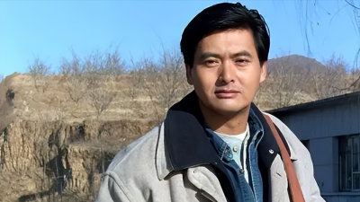 ​不与成龙周星驰合作的周润发称：一生不要孩子，死后捐出所有财产