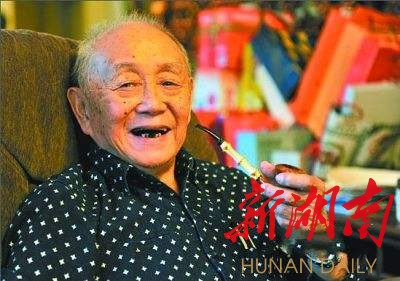 “蛮牛”——黄永玉的艺术人生