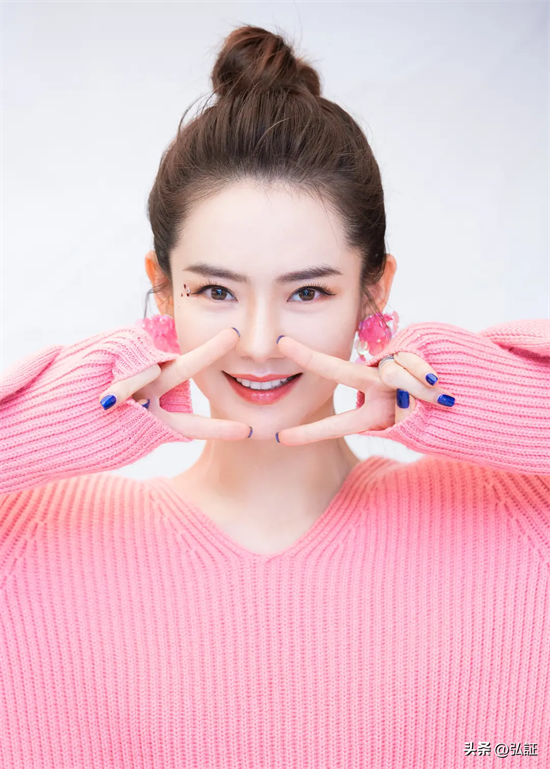 美图分享｜“7哥”戚薇，直爽干练，气场十足，靠努力成就自己