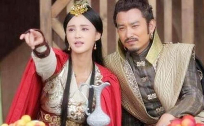 宇文化及是谁杀死的(宇文化及为什么背叛杨广)