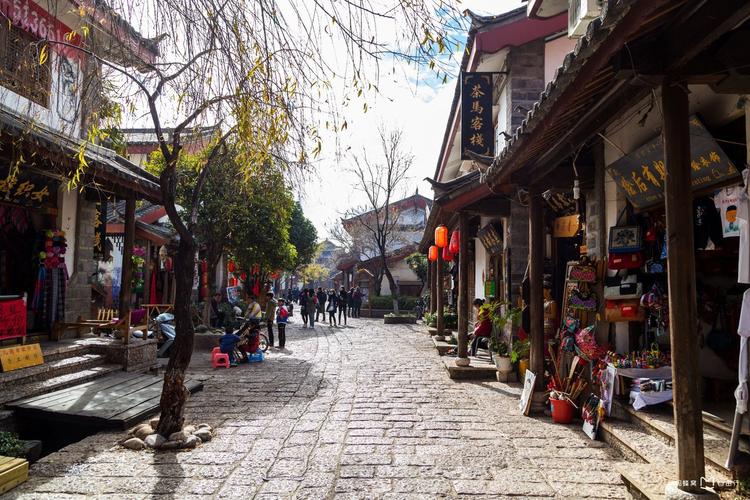 三、天：束河古镇