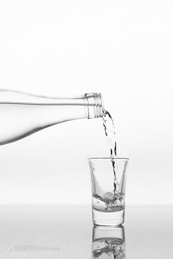 葡萄酒养深受人们喜爱