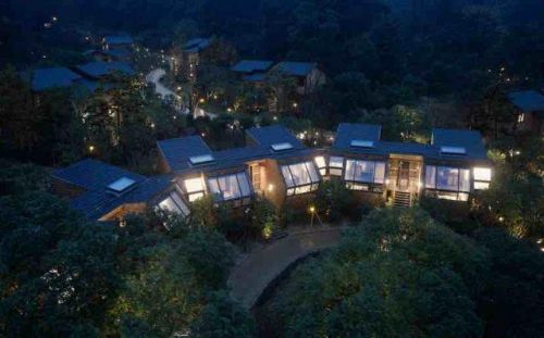 昆明假日酒店是几星级？昆明假日酒店地址-第1张图片-