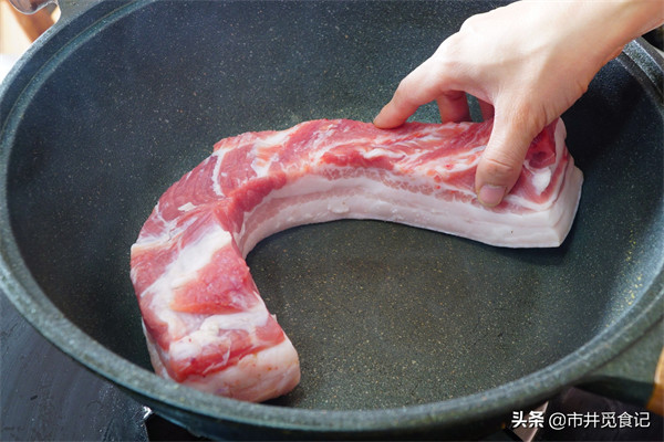 红烧肉用高压锅压几分钟合适(高压锅做红烧肉的做法窍门)