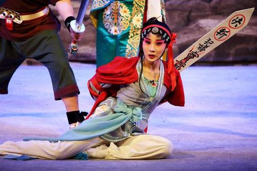 四大元曲家是哪四位(四大元曲家及代表作)